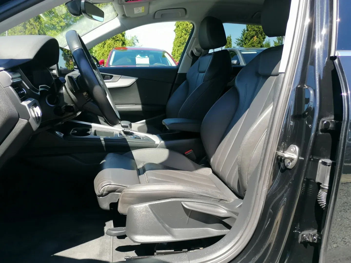 Audi A4 - Náhled 10