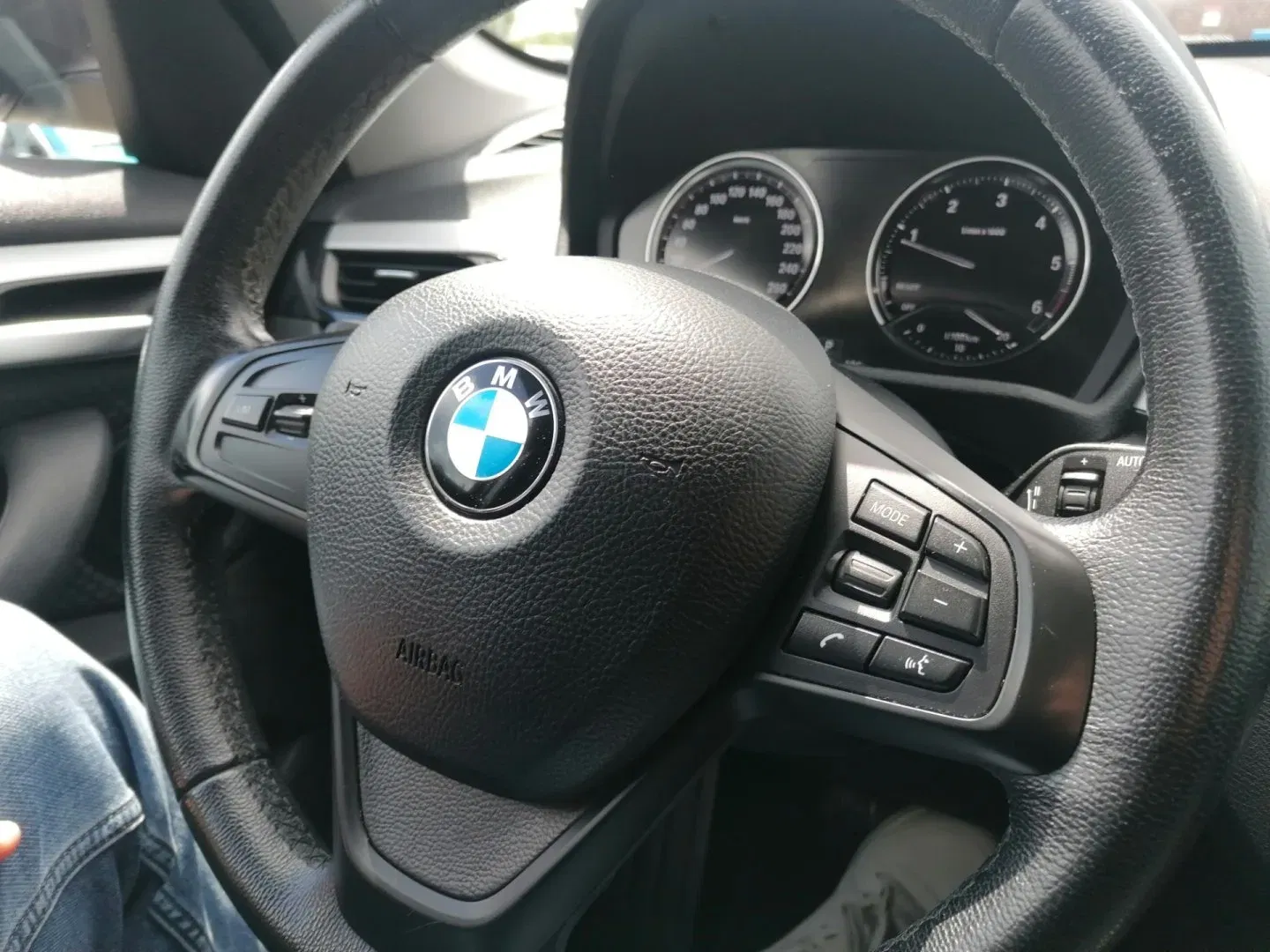 BMW X1 - Náhled 13