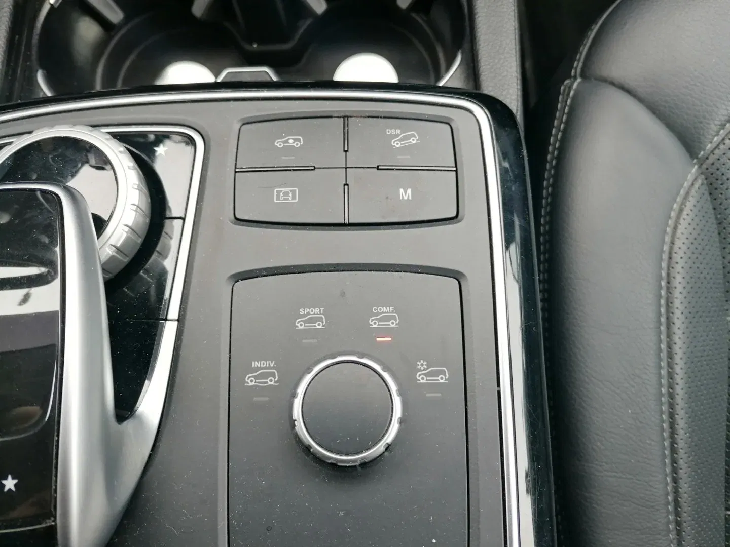 Mercedes-Benz GLE - Náhled 25