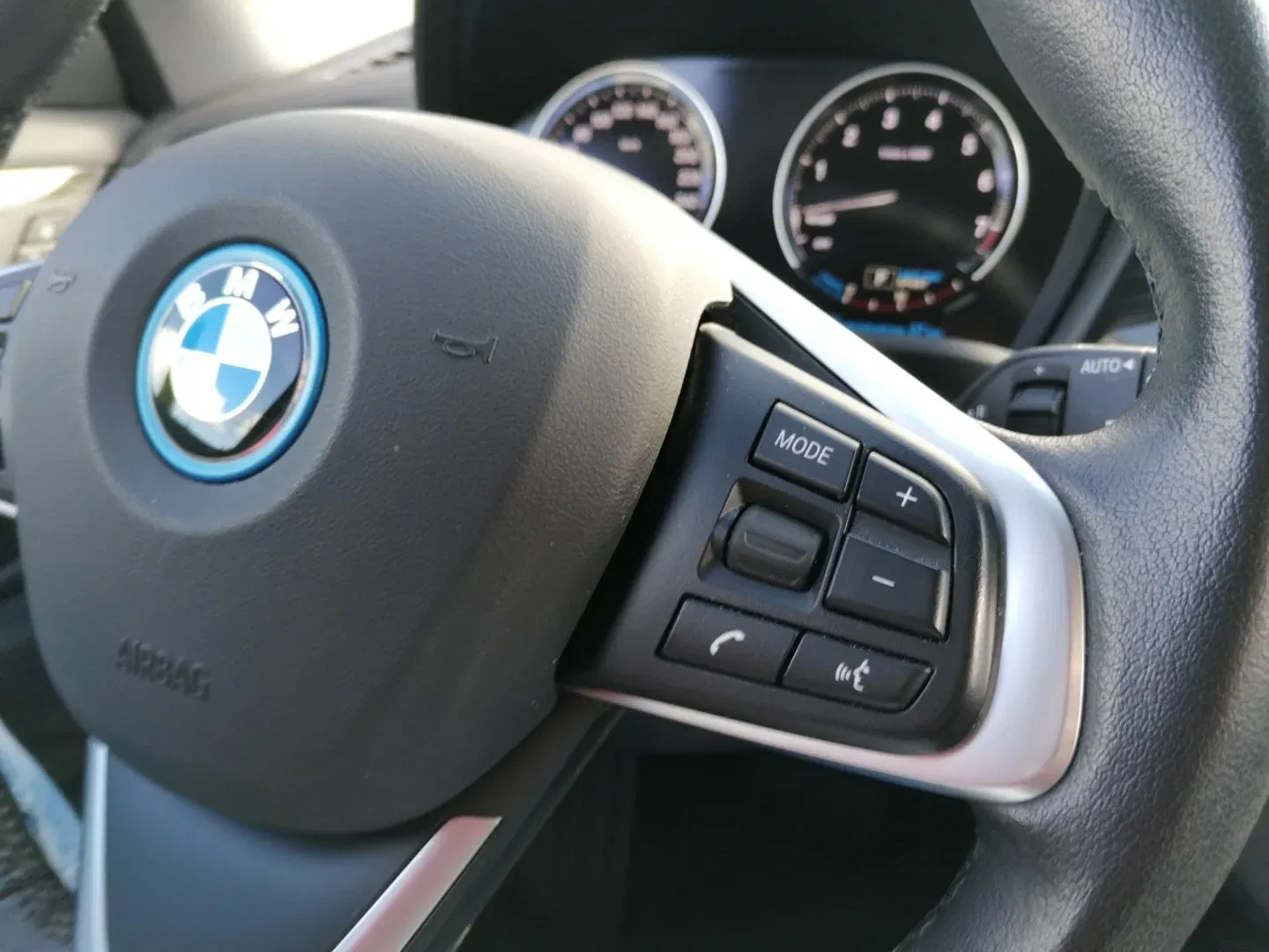 BMW X1 - Náhled 19
