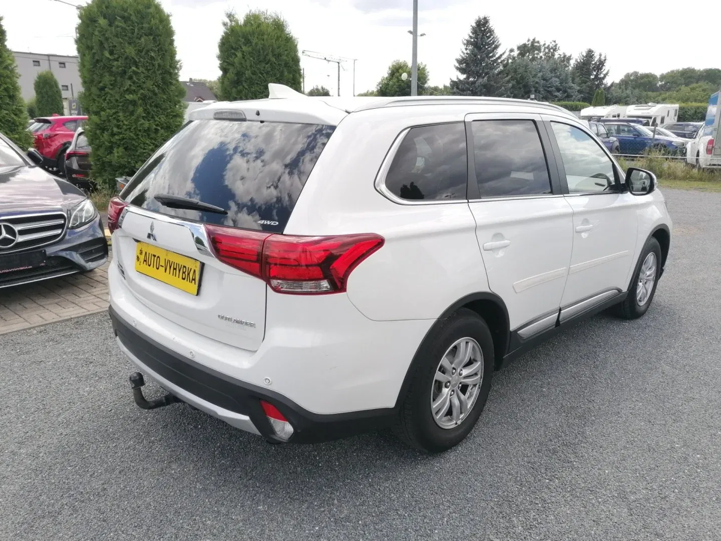 Mitsubishi Outlander - Náhled 4