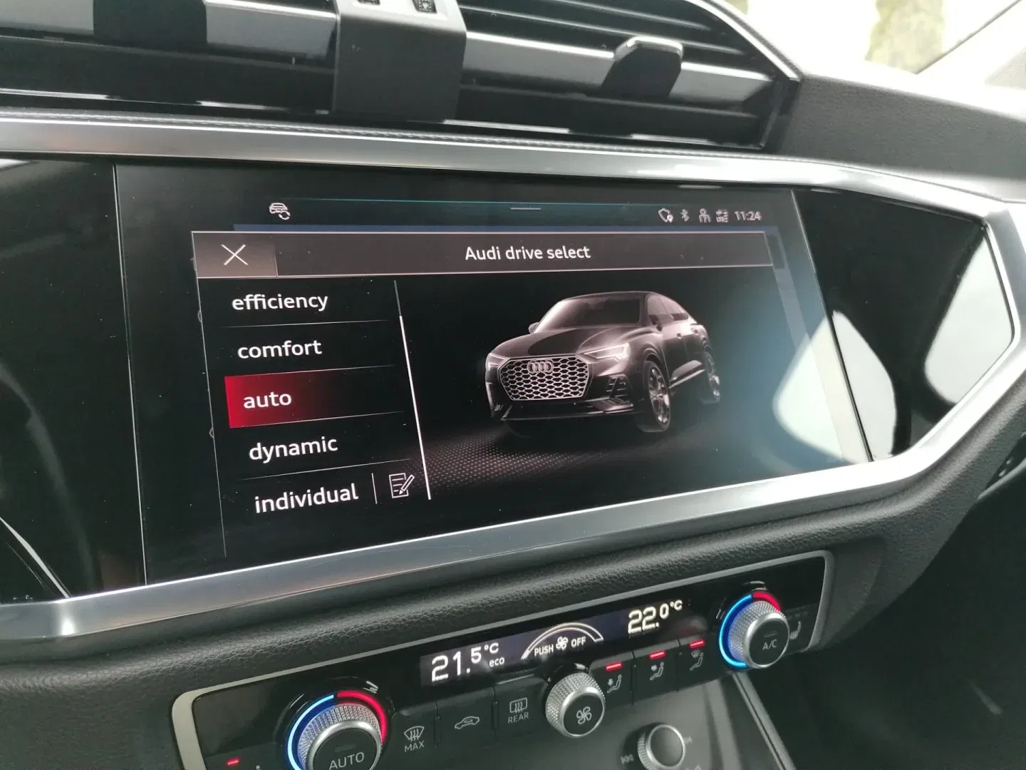Audi Q3 - Náhled 15
