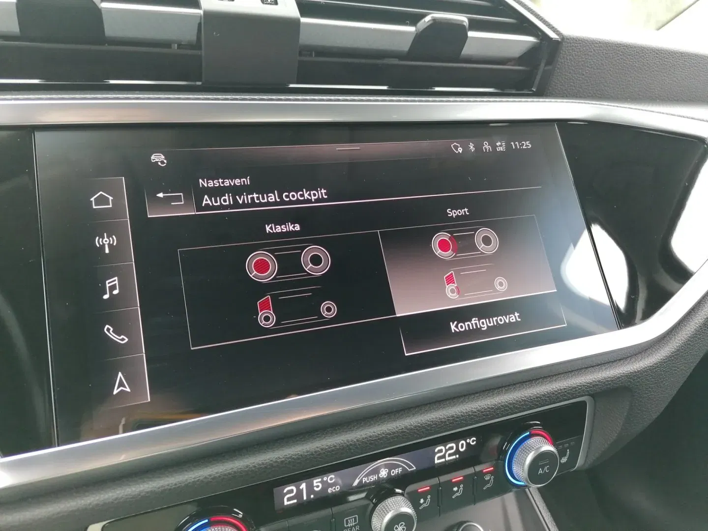 Audi Q3 - Náhled 26