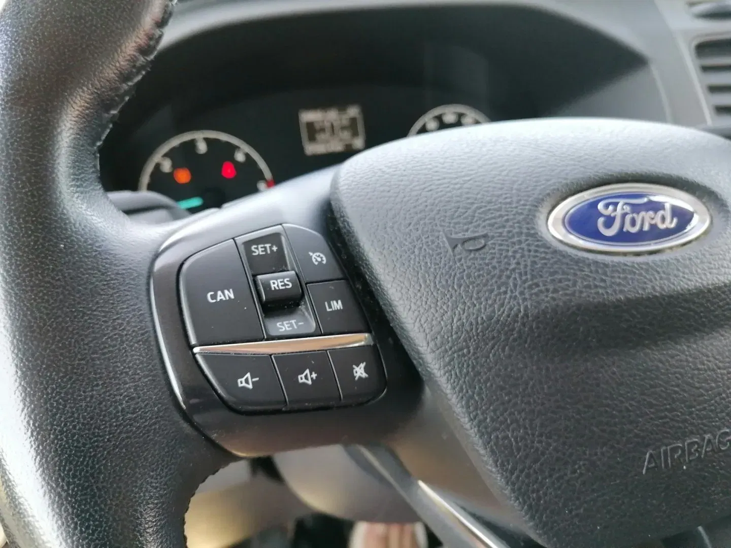 Ford Transit Custom - Náhled 10