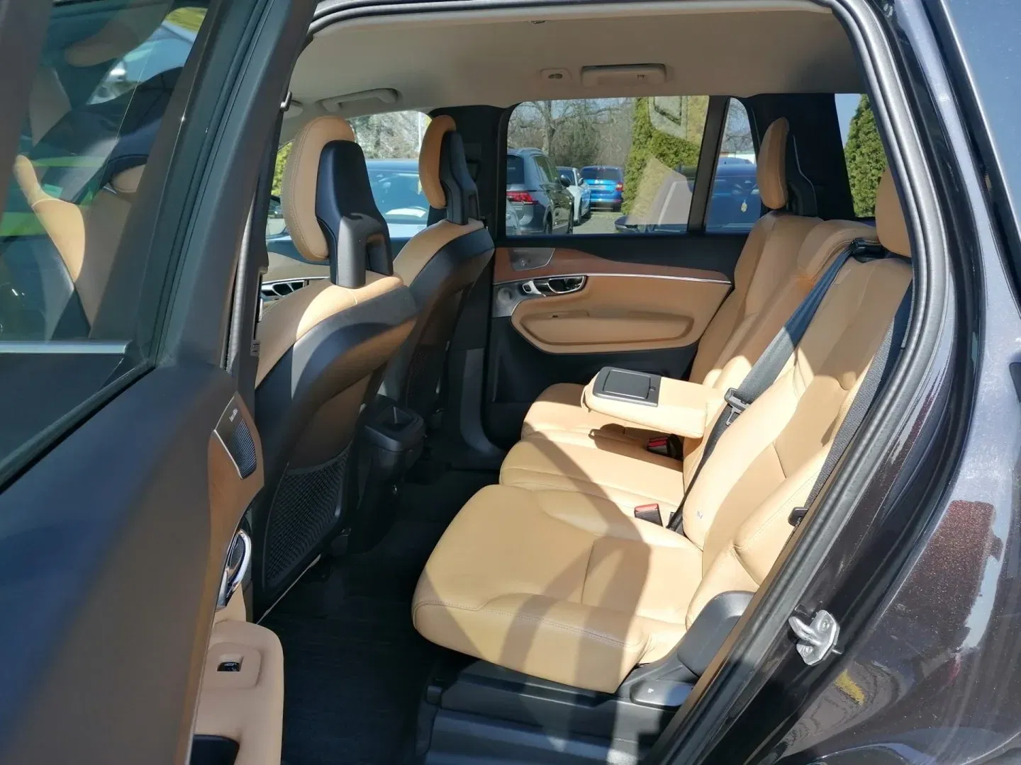 Volvo XC90 - Náhled 10