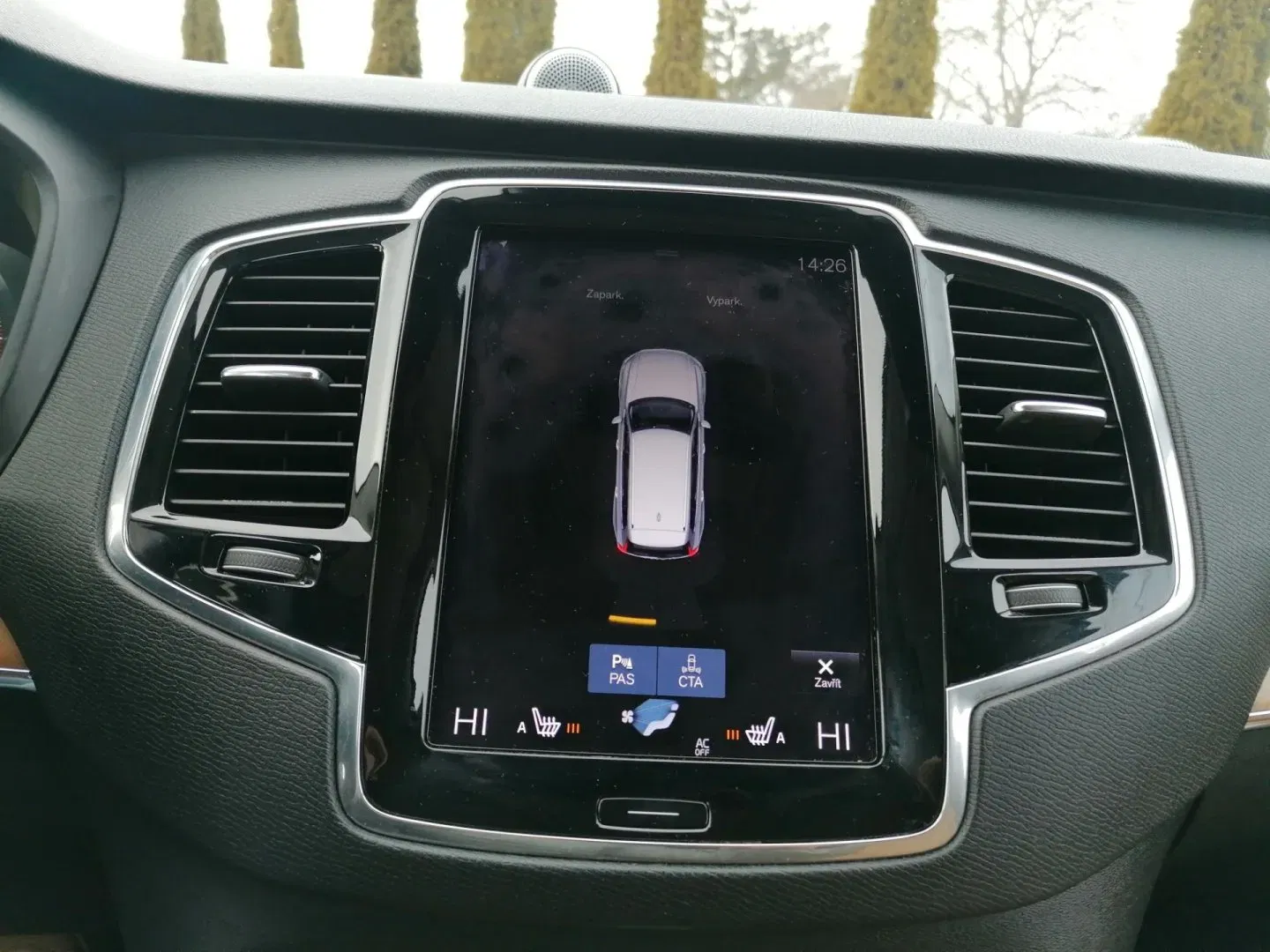 Volvo XC90 - Náhled 19