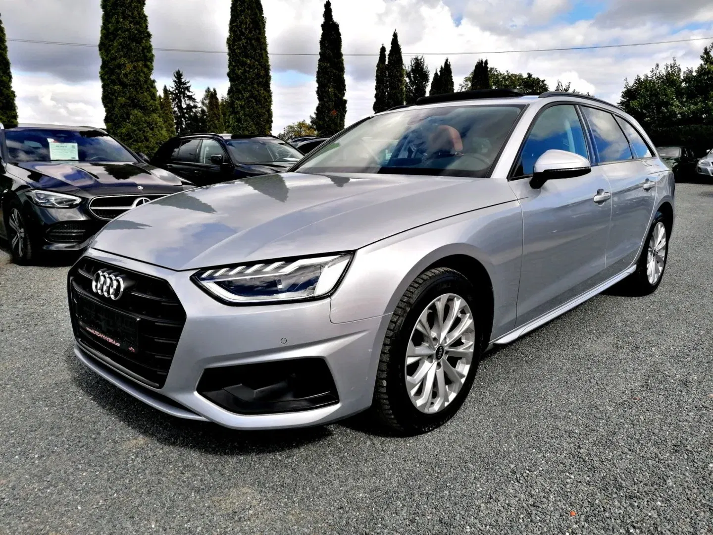 Audi A4 - Náhled 2