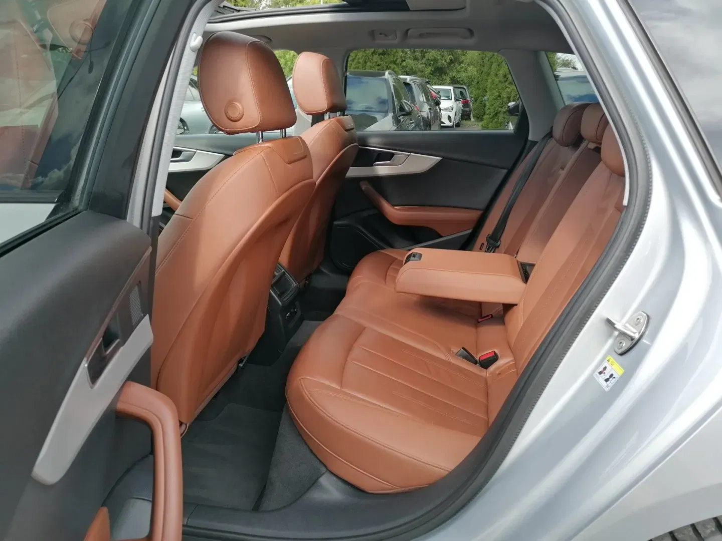 Audi A4 - Náhled 10