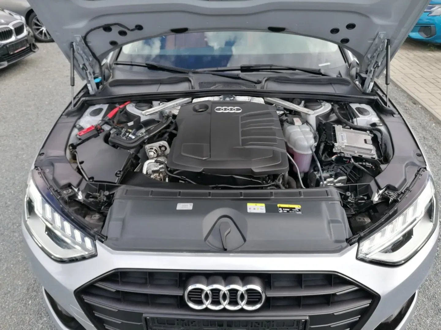 Audi A4 - Náhled 35