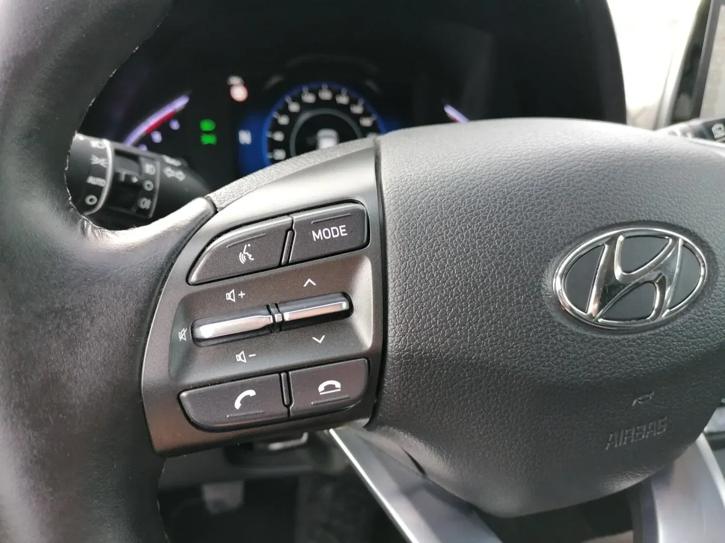 Hyundai i30 - Náhled 21