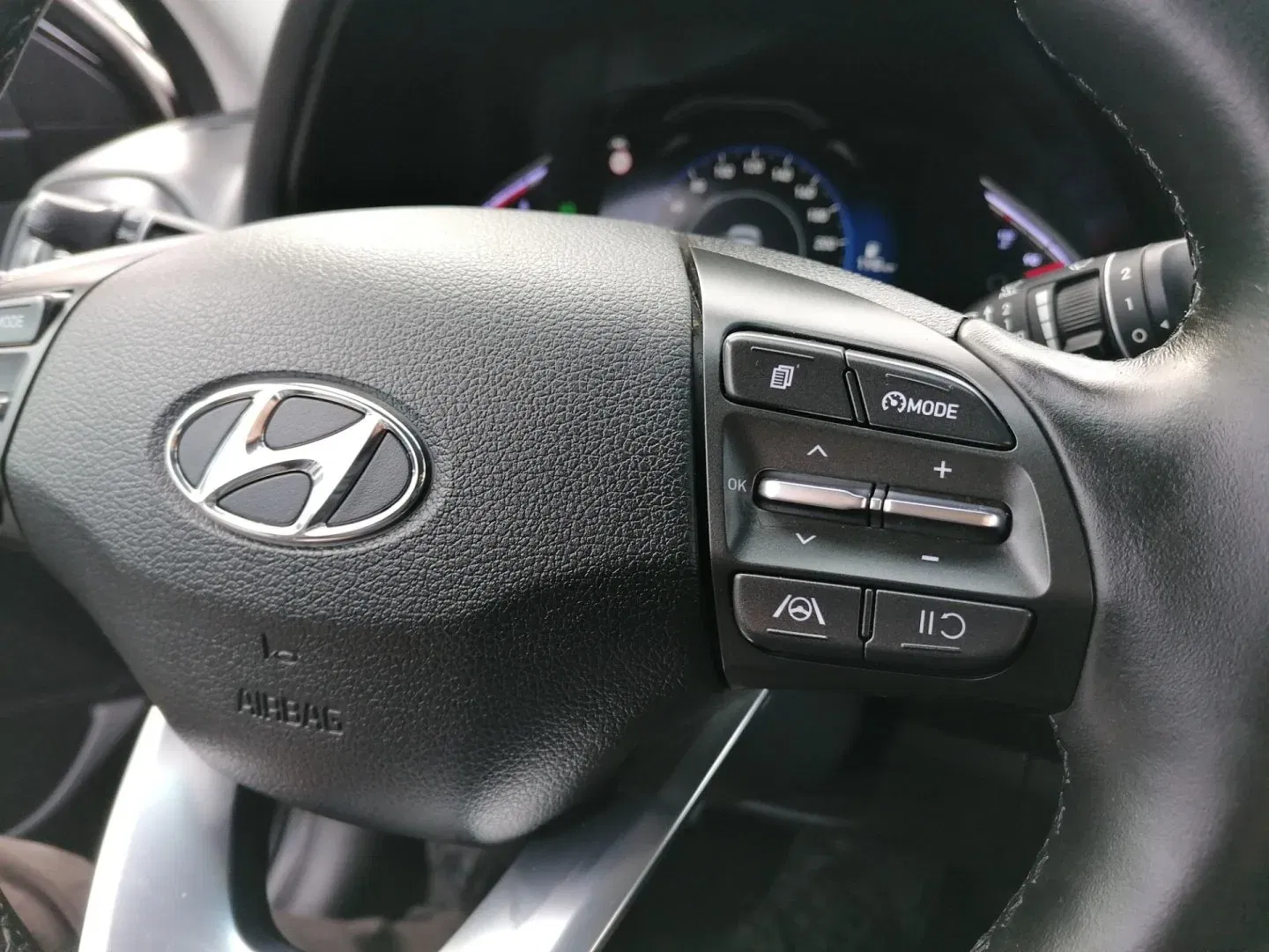 Hyundai i30 - Náhled 22