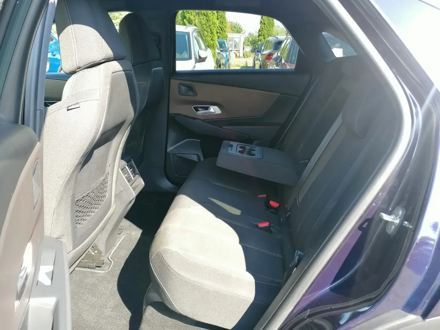 DS 7 Crossback - Náhled 11