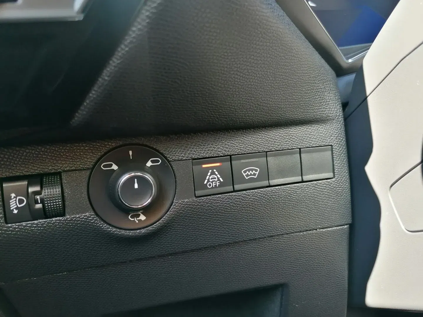 DS 7 Crossback - Náhled 22