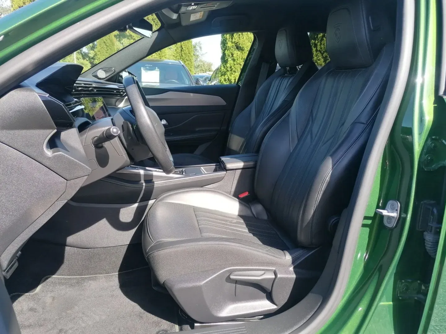 Peugeot 308 - Náhled 10
