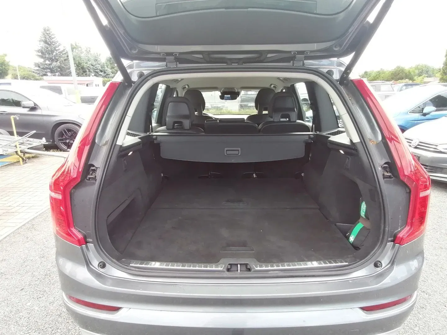 Volvo XC90 - Náhled 21