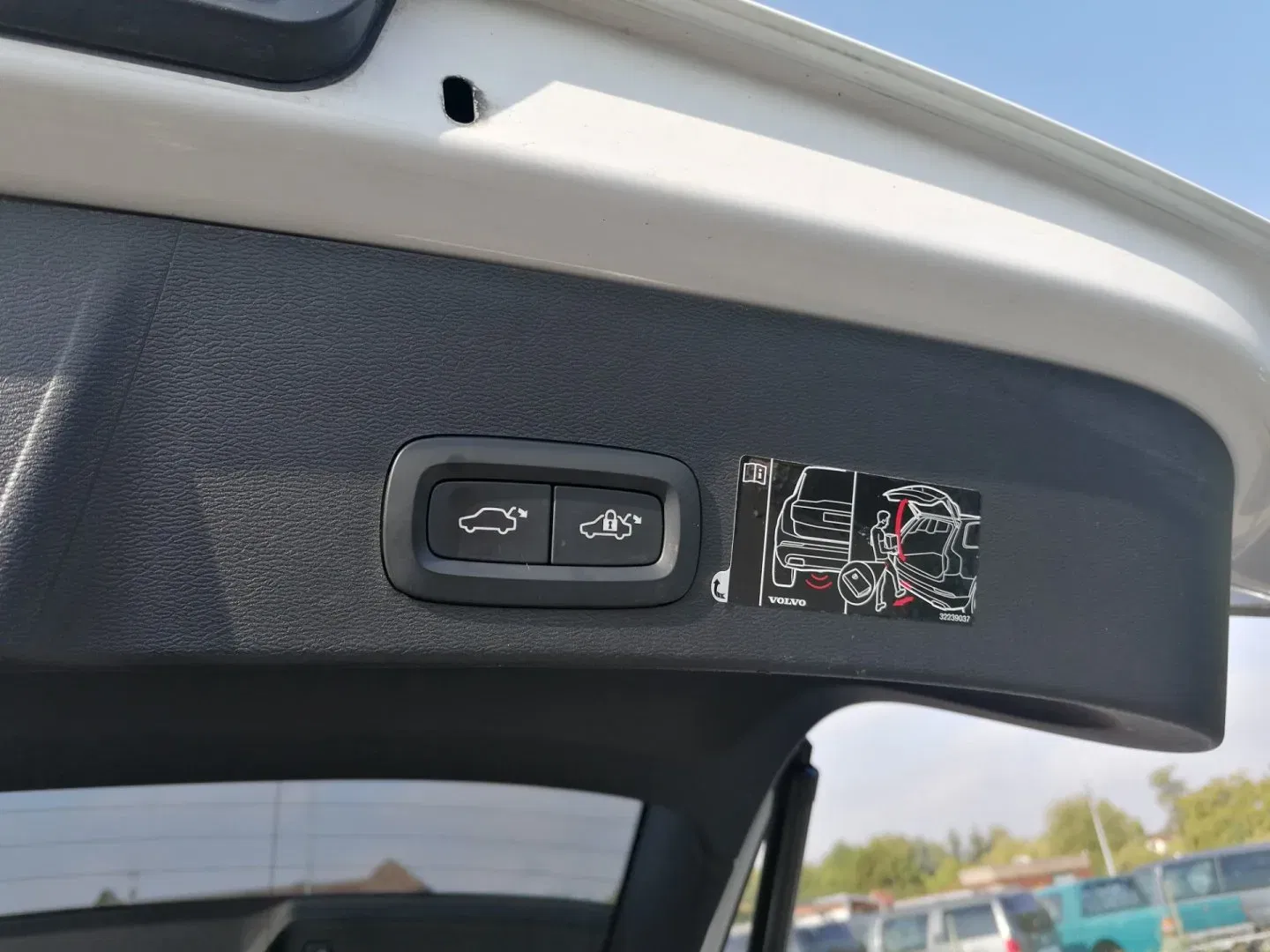 Volvo XC40 - Náhled 34