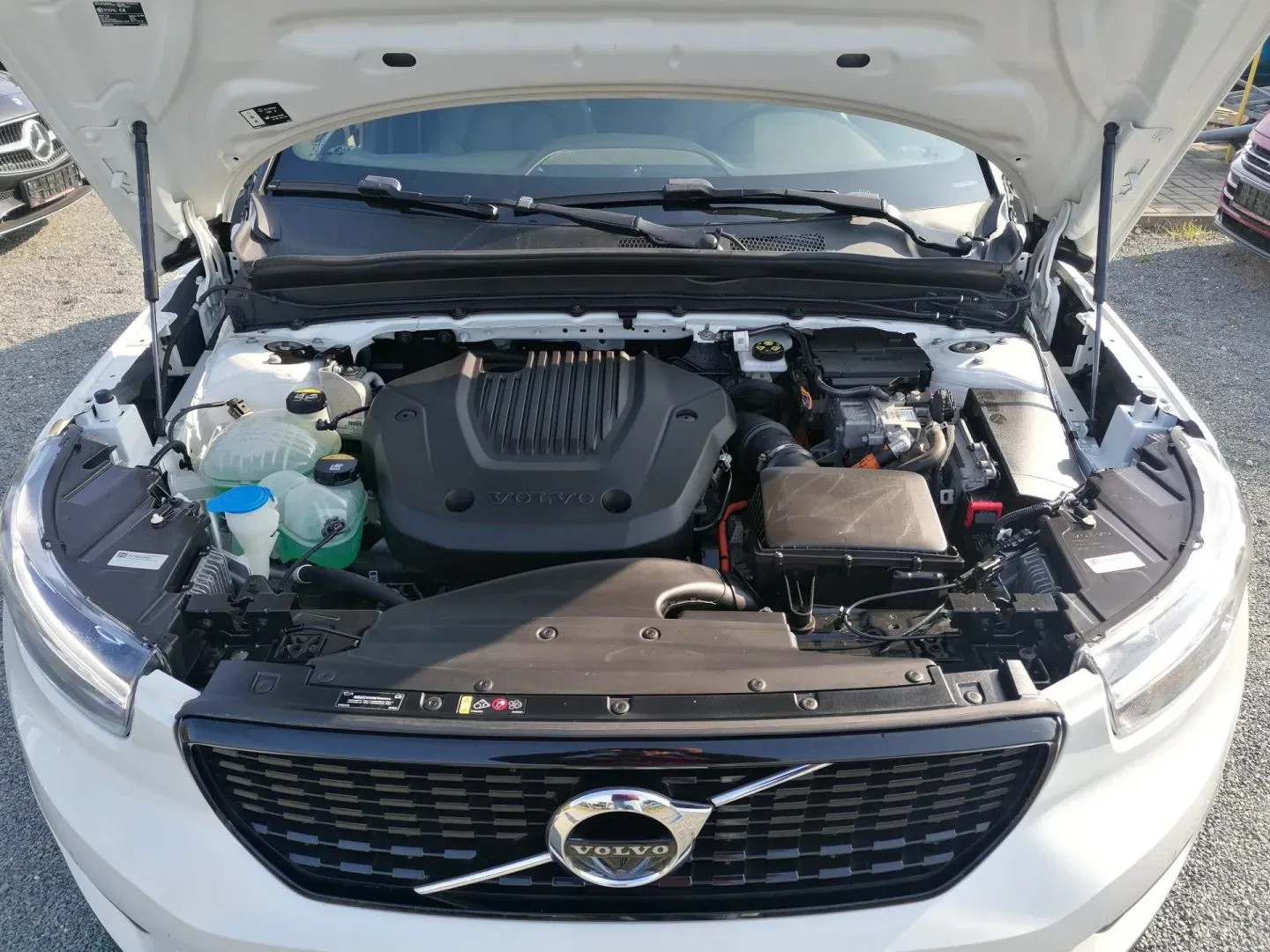 Volvo XC40 - Náhled 40