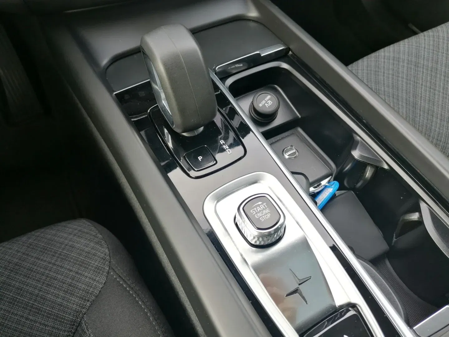 Volvo XC60 - Náhled 12