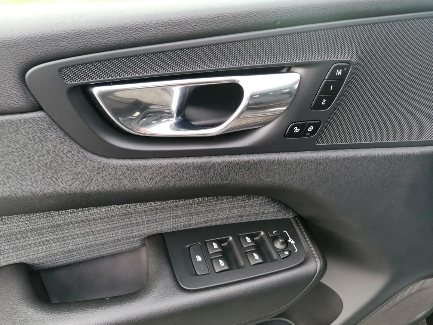 Volvo XC60 - Náhled 26
