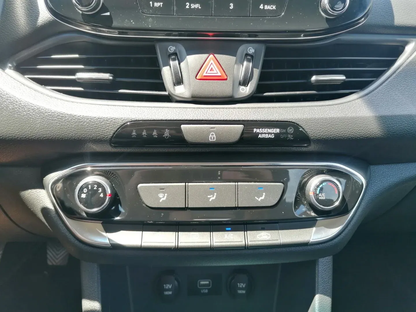 Hyundai i30 - Náhled 11