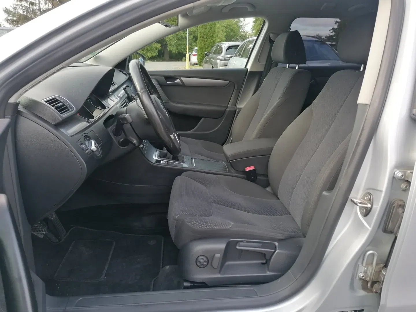 Volkswagen Passat - Náhled 9