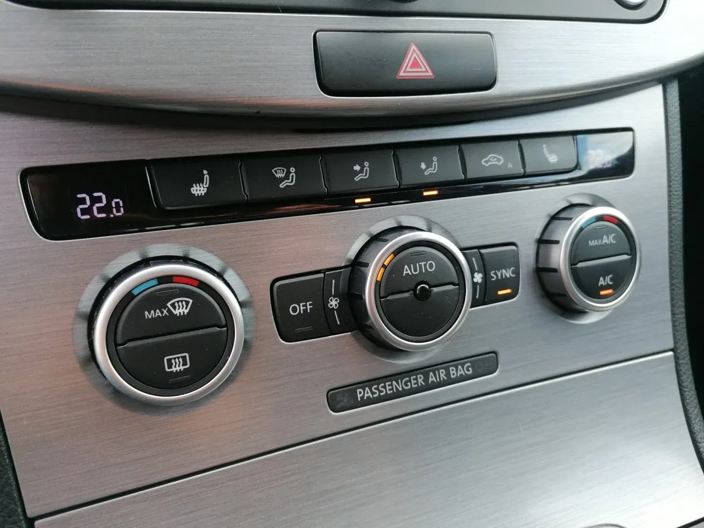 Volkswagen Passat - Náhled 14