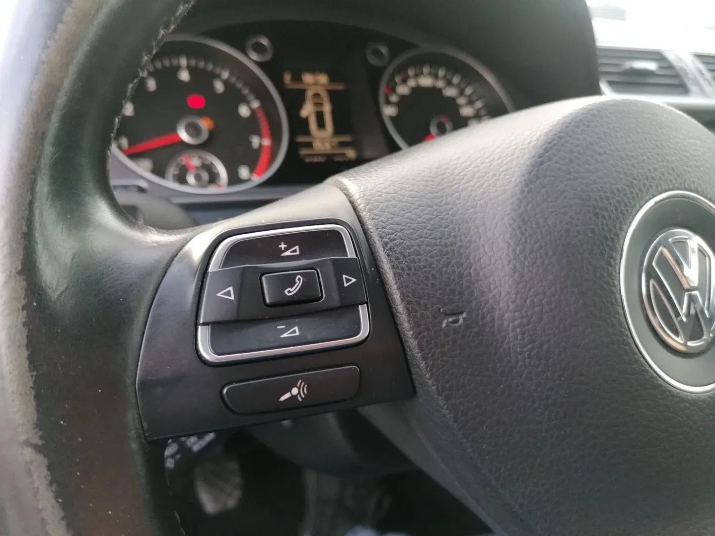 Volkswagen Passat - Náhled 16