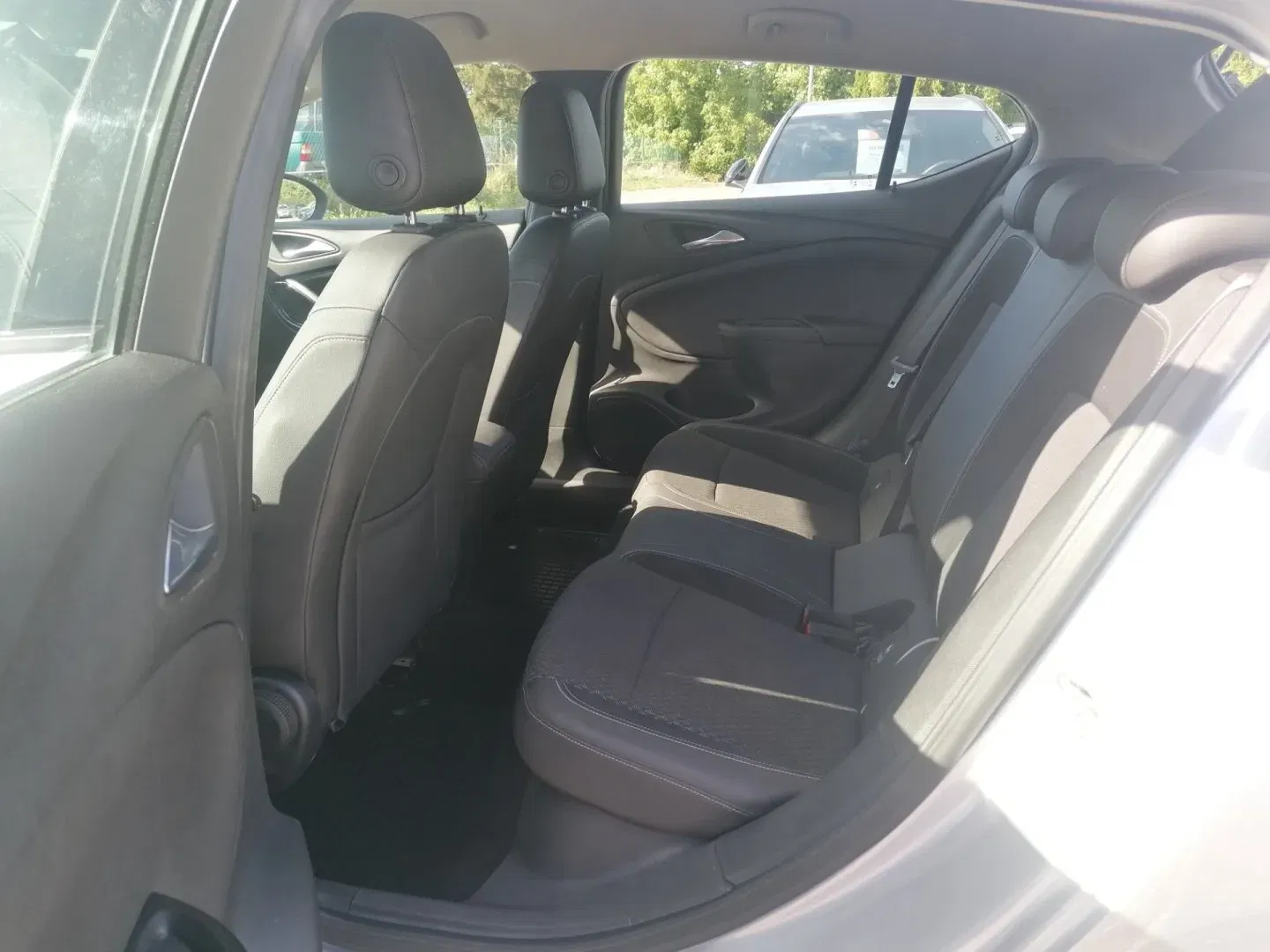 Opel Astra - Náhled 10