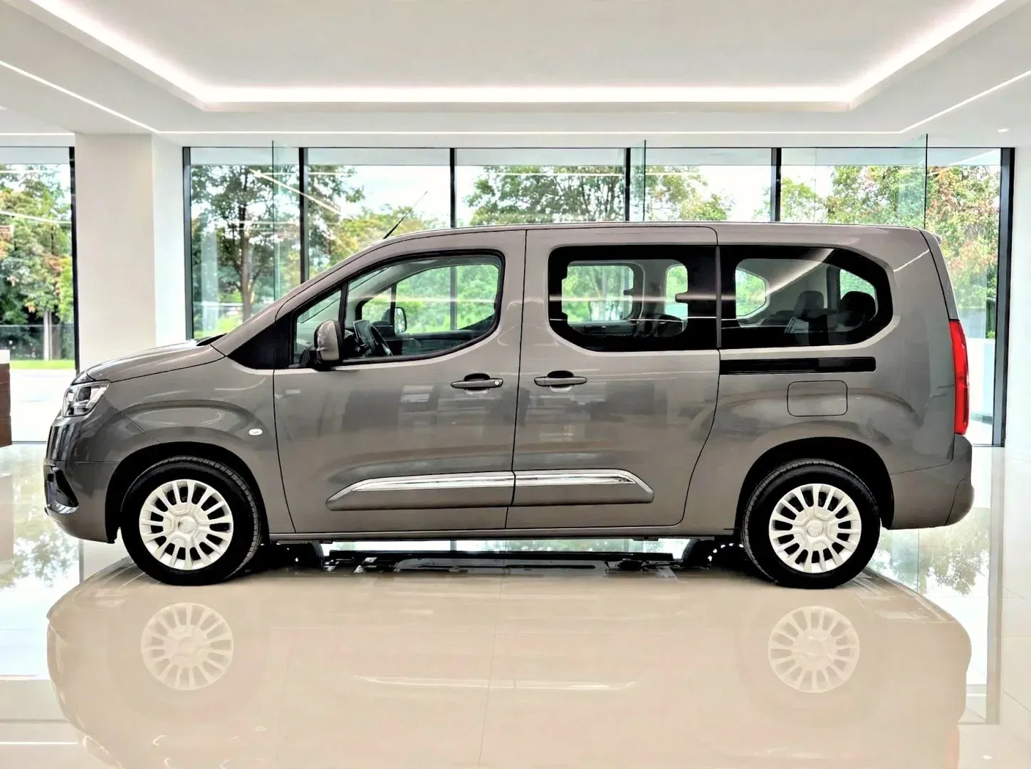 Toyota Proace City Verso – fotografie 1