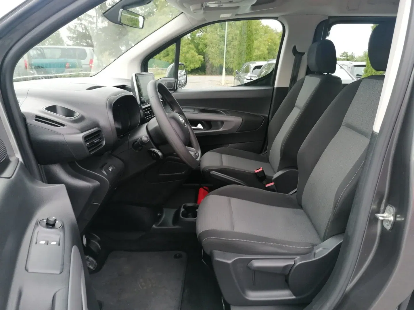 Toyota Proace City Verso - Náhled 9