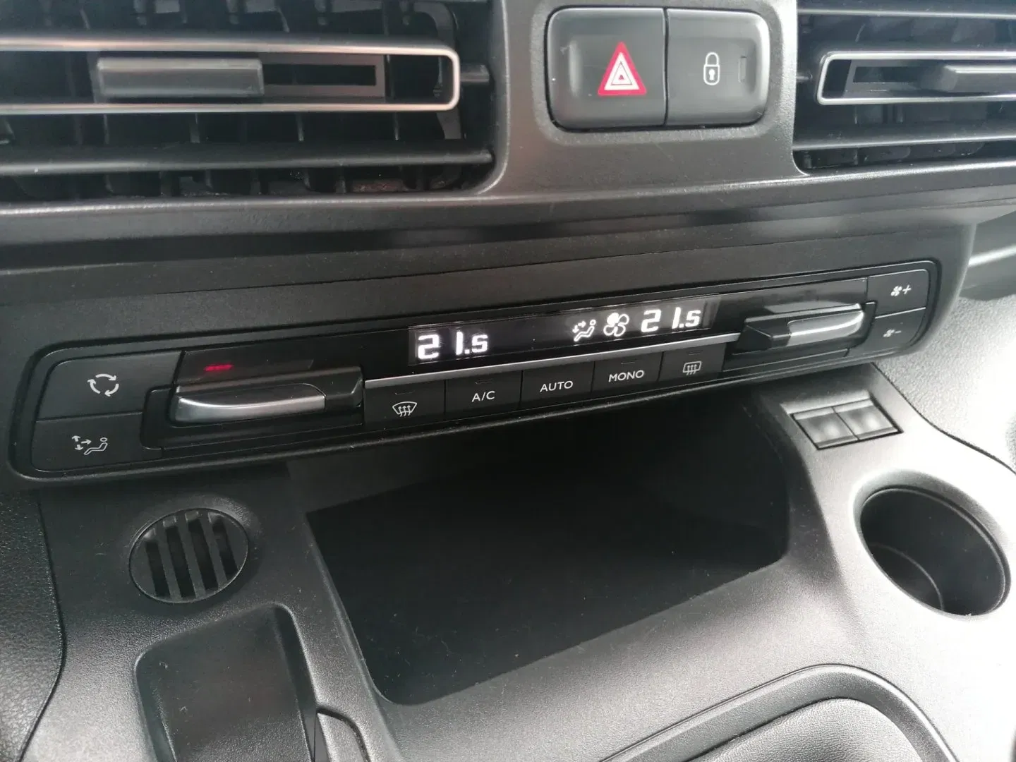 Citroën Berlingo - Náhled 20