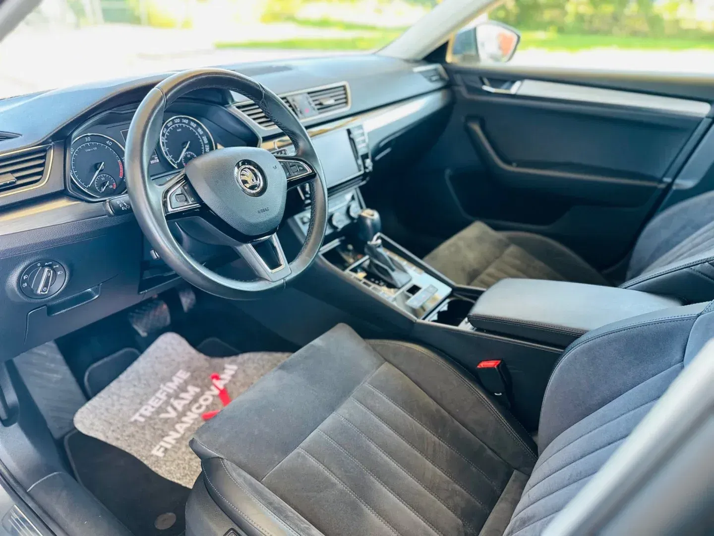 Škoda Superb - Náhled 5